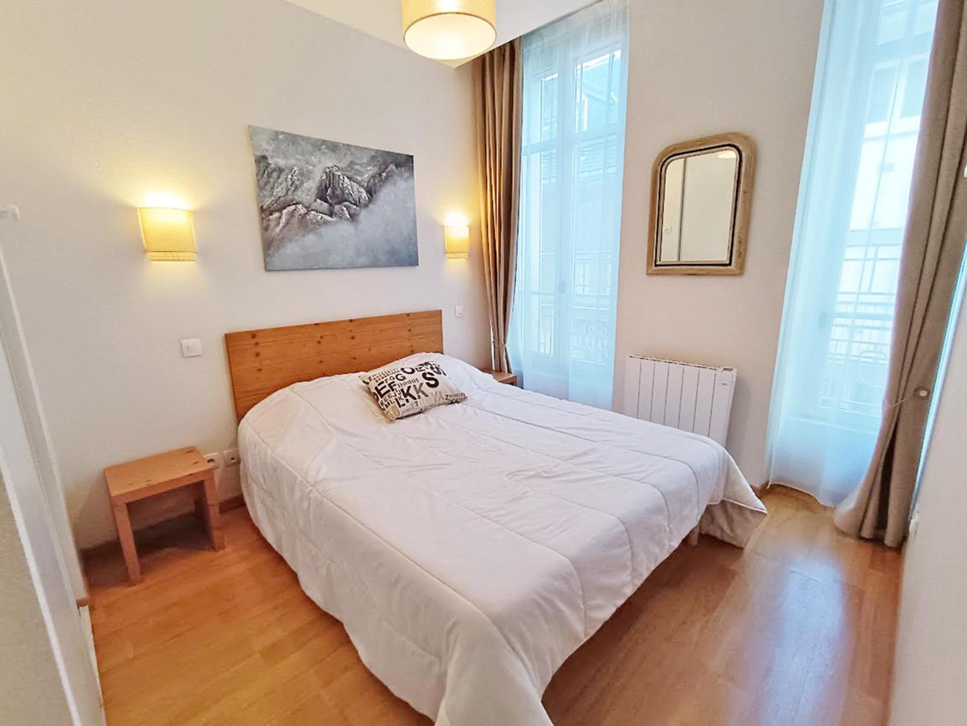 L'Eterlou, T3, Centre Luchon, Wifi, Casier A Skis, Ascenseur, 6 Personnes Bagnères-de-Luchon Eksteriør billede