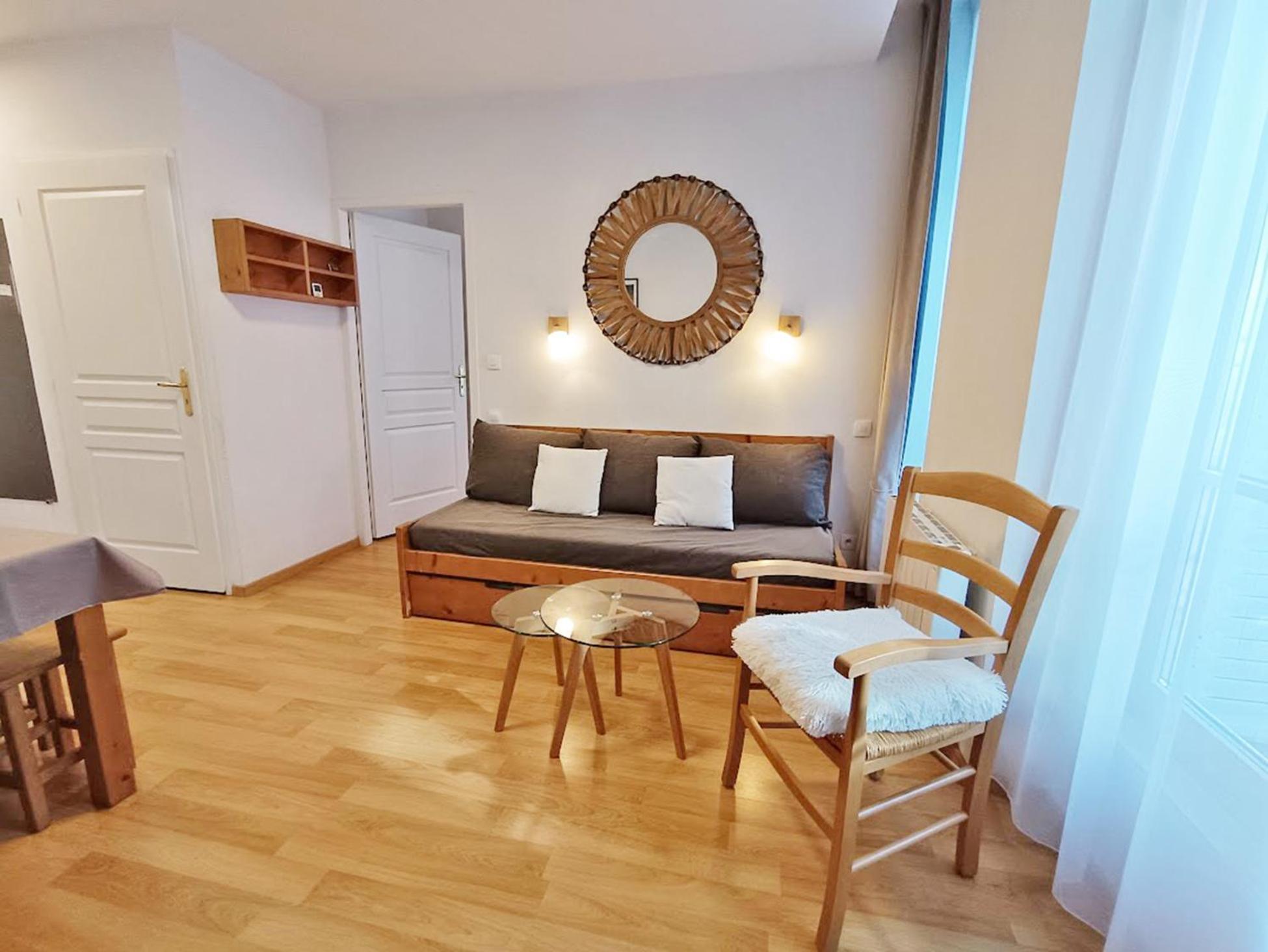 L'Eterlou, T3, Centre Luchon, Wifi, Casier A Skis, Ascenseur, 6 Personnes Bagnères-de-Luchon Eksteriør billede
